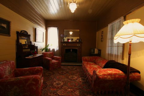 Shurdingtons Cottage - Accommodation Noosa 4