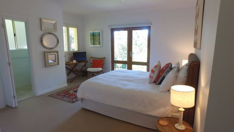 The Ridge Retreat Mollymook - Accommodation Noosa 4