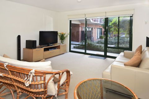 Unit 5 Wyuna Queenscliff - Accommodation Noosa 1