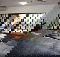 Darwin Deluxe Apartments - Accommodation Noosa