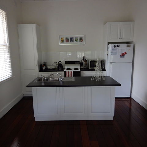 Dot's House - Accommodation Noosa 2