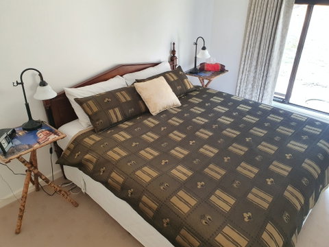 Huntly Lodge - Accommodation Noosa 2