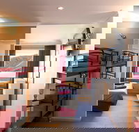 Cooroona Alpine Lodge - Accommodation Noosa