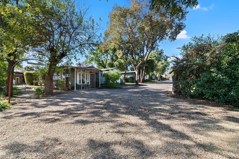 Everton Caravan And Tourist Park - Accommodation Noosa 1