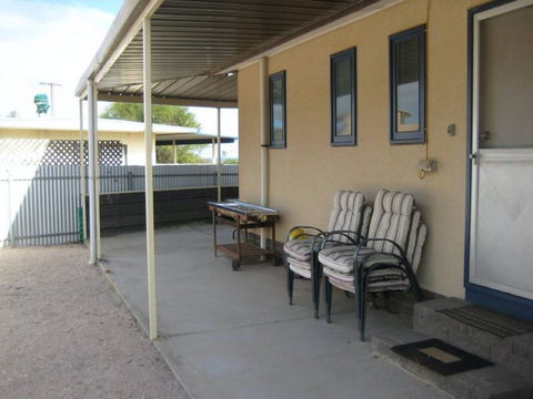 Hardwicke Beach House - Accommodation Noosa 9