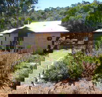 Jalbrook  Estate-  CottagesAlpacasGallery  Function Centre - Accommodation Noosa