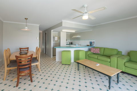 Mermaids Unit 1 - Accommodation Noosa 2