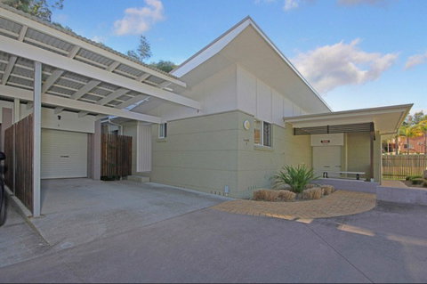 Ocean Beach House - Accommodation Noosa 0