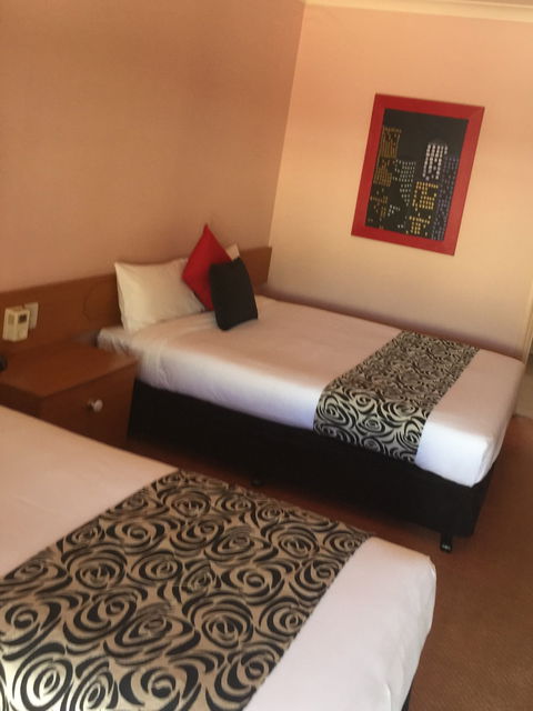 Philadelphia Motor Inn - Accommodation Noosa 8