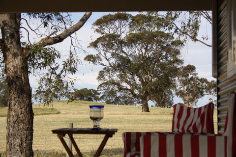 Rabbiters Hut - Accommodation Noosa 2