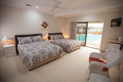 Batemans Bay Manor - Accommodation Noosa 2