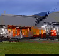 Crystal Creek Meadows Luxury Cottages and Spa Retreat - Accommodation Noosa