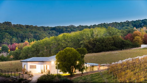 Esto House - Accommodation Noosa 0