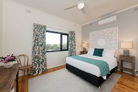 Esto House - Accommodation Noosa 1