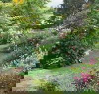 Hamilton's Cottage Collection and Country Gardens - Georges Cottage - Accommodation Noosa