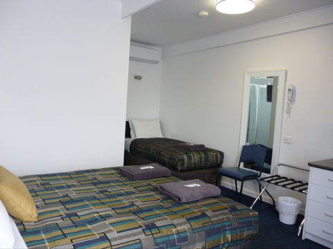 Otway Gate Motel - Accommodation Noosa 1