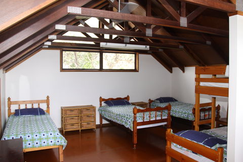 Salty Towers - Accommodation Noosa 2