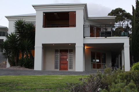 Villa 2 Bay Of Fires - Accommodation Noosa 1