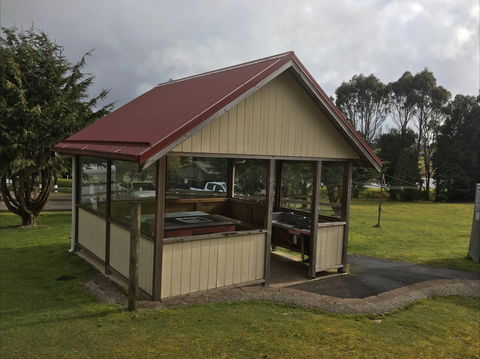 Waratah Caravan And Camping Ground - Accommodation Noosa 1