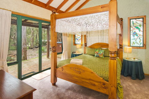 Yelverton Brook Eco Spa Retreat And Conservation Sanctuary - Accommodation Noosa 2