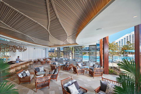 Crown Towers - Accommodation Noosa 2