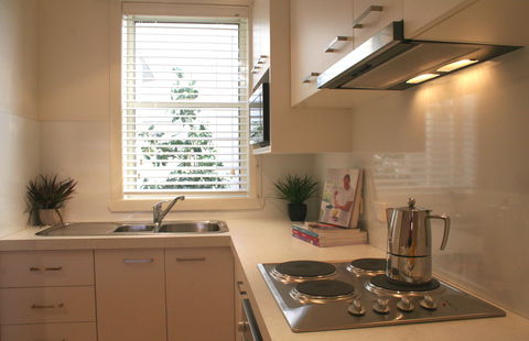 Encore Apartments - Accommodation Noosa 2