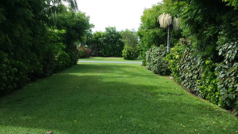 Queens Beach Tourist Village - Accommodation Noosa 1