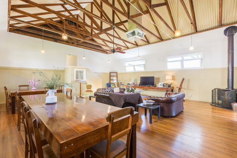 Tuck Inn Yarra Valley - Accommodation Noosa 1