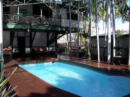 McAlpine House - Accommodation Noosa 3