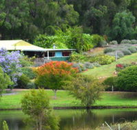 Pemberton Lavender and Berry Farm Cafe and Cottages - Accommodation Noosa