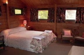 Russells Bed And Breakfast - Accommodation Noosa 2
