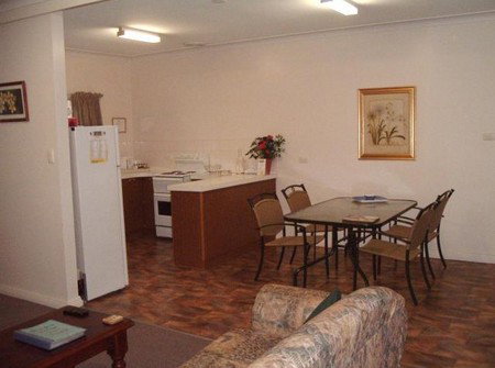 About Town Cottages - Accommodation Noosa 1