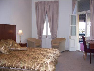 The Astra - Accommodation Noosa 4