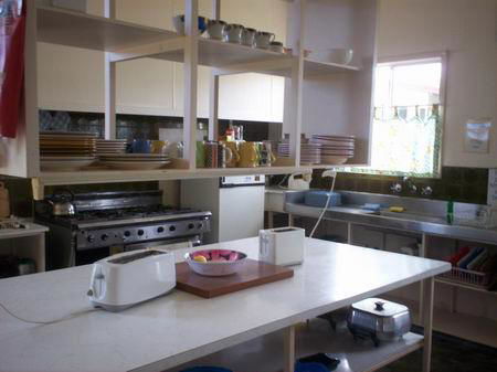 Tingle All Over - Youth Hostels Of Australia - Accommodation Noosa 3