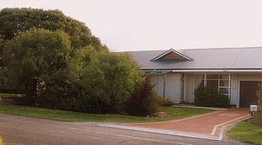 Acacia Grove Holiday House - Accommodation Noosa 0