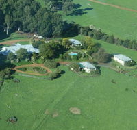 Harvey Hills Farmstay Chalets - Accommodation Noosa