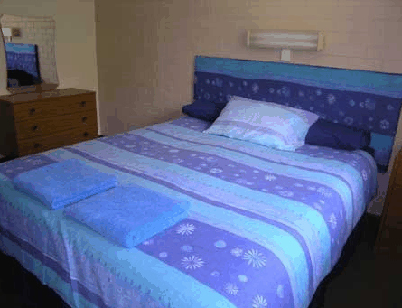 Emu Beach Chalets - Accommodation Noosa