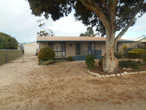 Bob's Place - Accommodation Noosa 0
