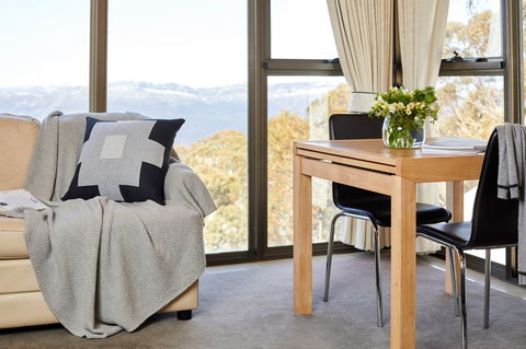 Breathtaker Hotel & Spa - Accommodation Noosa 1