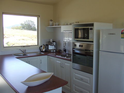 Burnt Creek Cottages - Accommodation Noosa 1