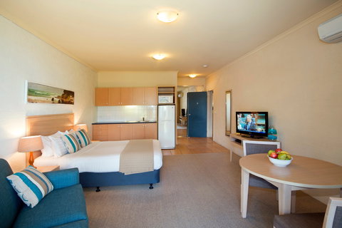 Chatby Lane Lorne - Accommodation Noosa 2