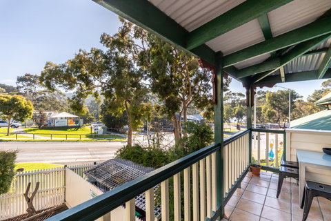 Dlux + Escape @ Lorne - Accommodation Noosa 2