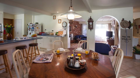 Kathys Place Bed And Breakfast - Accommodation Noosa 0