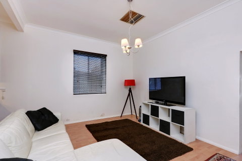 Miner's Retreat - Accommodation Noosa 2