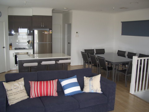 Moonlight Escape - Accommodation Noosa 2