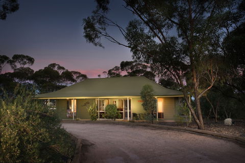 Riverbush Cottages - Accommodation Noosa 0