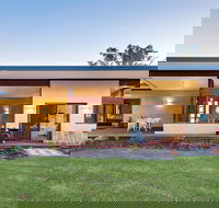 Sativa Sanctuary Forest View - Accommodation Noosa