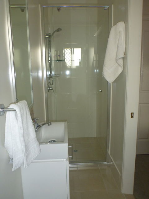 The Friendly Chat Bed And Breakfast And Self-contained Accommodation - Accommodation Noosa 2