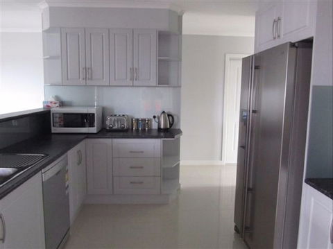 Top Valley View - Accommodation Noosa 1