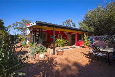 Vatu Sanctuary - Accommodation Noosa 0